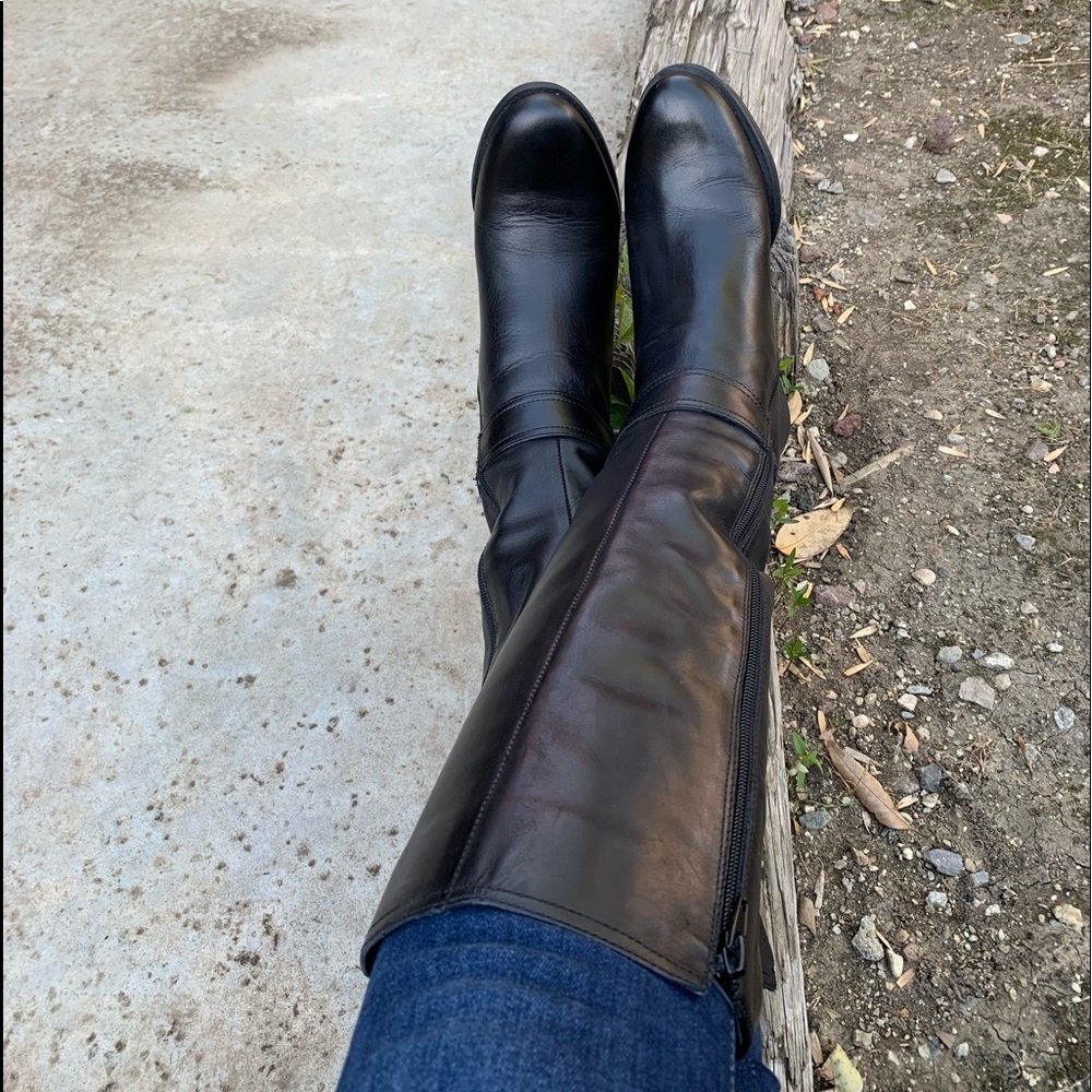 Black high shaft leather boots - Picture 4 of 10